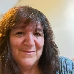 Meet your Posher, Gina